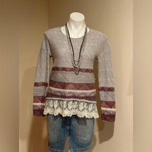 Rewind Gray Red  Winter Sweater Bottom Lace Snowflakes  Longer In Back SZ XS